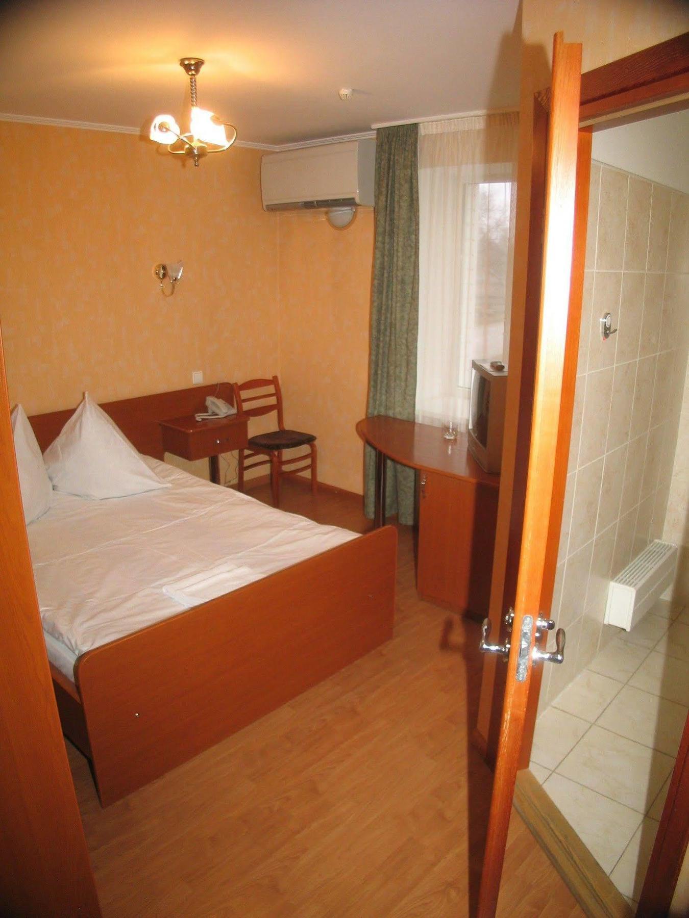 Hotel Duets Daugavpils Exterior foto